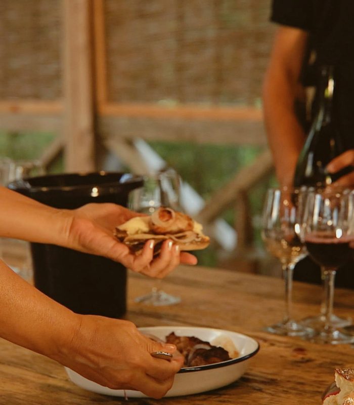 anapea-restaurant-georgian-supra-dining-wine